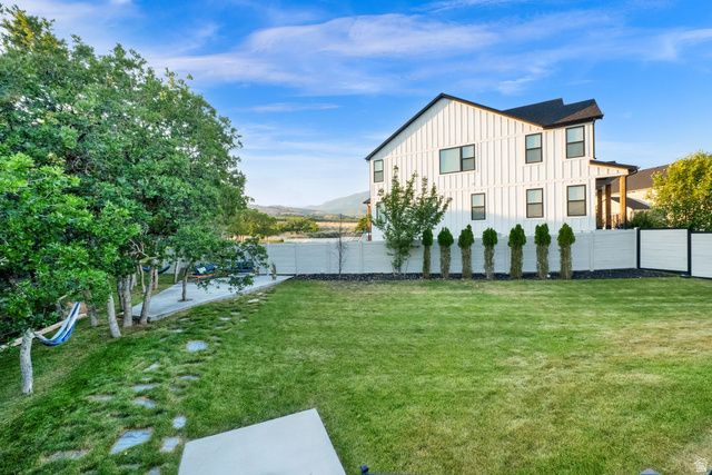 6319 W SUTHERLAND DR, Highland, UT 84003