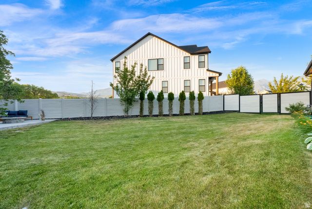 6319 W SUTHERLAND DR, Highland, UT 84003