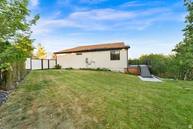 6319 W SUTHERLAND DR, Highland, UT 84003