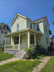 4719 Ward Street, Cincinnati, OH 45227