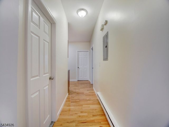 1035 Hunterdon St, Newark City, NJ 07112