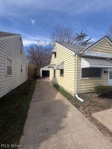 417 9th Street, Struthers, OH 44471