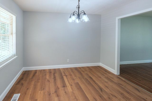 313 Maple Way, Ringgold, GA 30736