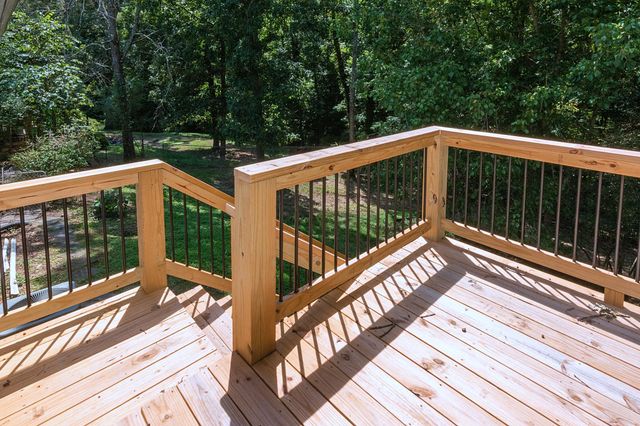 313 Maple Way, Ringgold, GA 30736