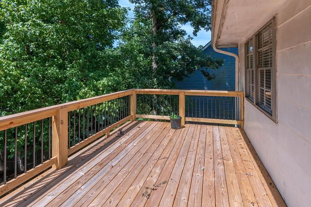 313 Maple Way, Ringgold, GA 30736