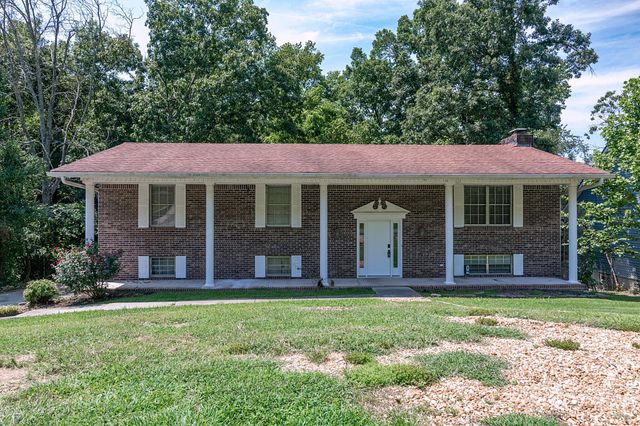 313 Maple Way, Ringgold, GA 30736