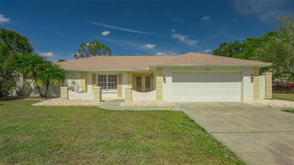 3522 FERNDELL, Sarasota, FL 34235
