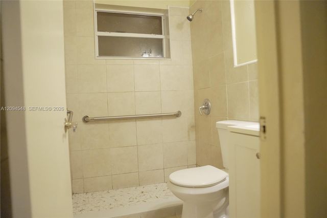 1230 W 35th Street, Hialeah, FL 33012