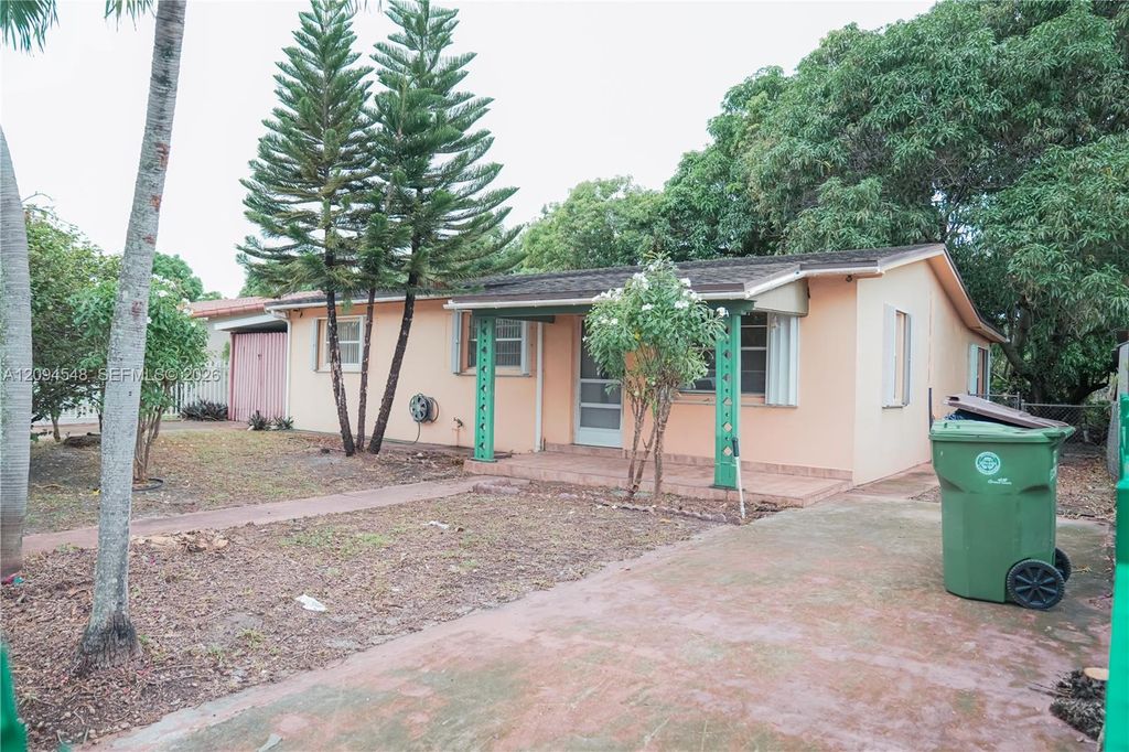 1230 W 35th Street, Hialeah, FL 33012