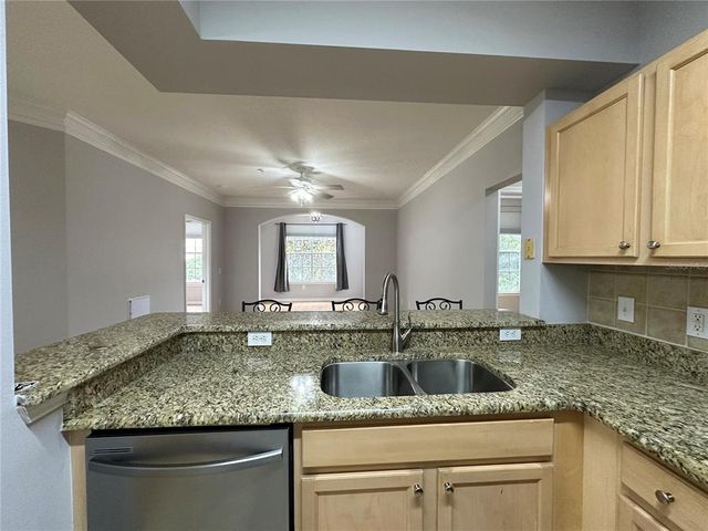 12843 MADISON POINTE CIRCLE 201, Orlando, FL 32821