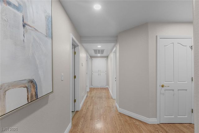 7471 Darby Avenue, Las Vegas, NV 89117