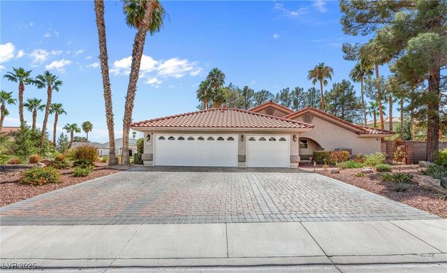 7471 Darby Avenue, Las Vegas, NV 89117