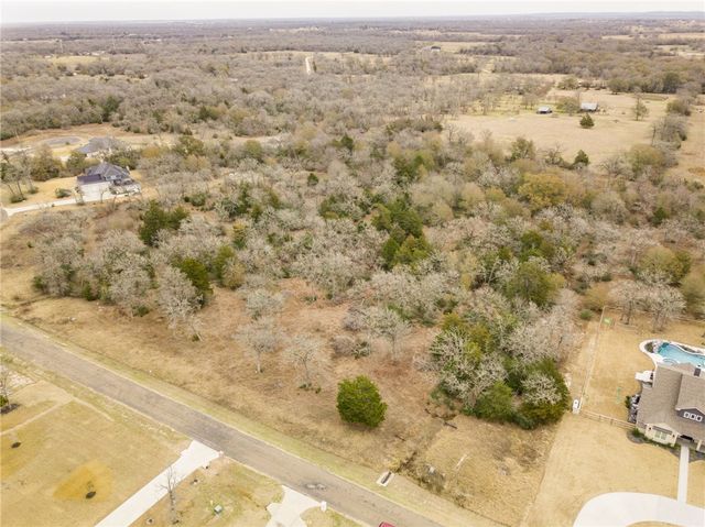 10144 Albert Drive, Iola, TX 77861