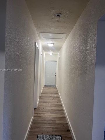 21221 SW 120 AVE, Miami, FL 33177