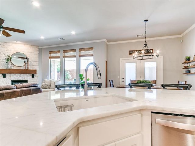 1908 SW 39th Court, Oklahoma City, OK 73160