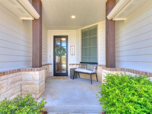 1908 SW 39th Court, Oklahoma City, OK 73160