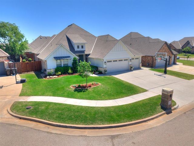 1908 SW 39th Court, Oklahoma City, OK 73160