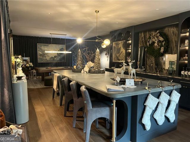 4238 W Club Lane NE, Atlanta, GA 30319