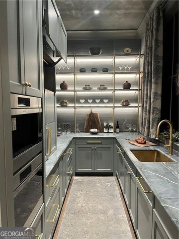 4238 W Club Lane NE, Atlanta, GA 30319