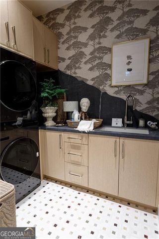 4238 W Club Lane NE, Atlanta, GA 30319