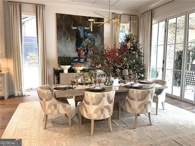 4238 W Club Lane NE, Atlanta, GA 30319