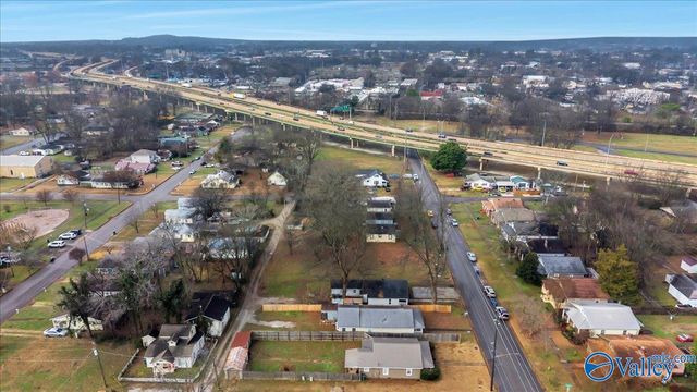 410 Oshaughnessy Avenue NE, Huntsville, AL 35801