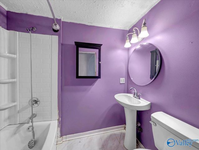 410 Oshaughnessy Avenue NE, Huntsville, AL 35801