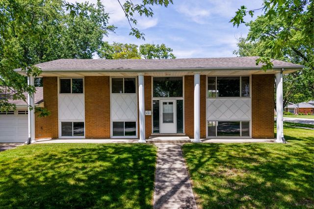 407 Keepataw Drive, Lemont, IL 60439