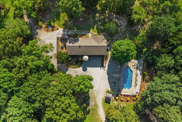 3438 Highway 13 N, Waverly, TN 37185