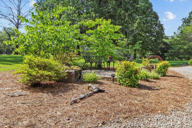 3438 Highway 13 N, Waverly, TN 37185