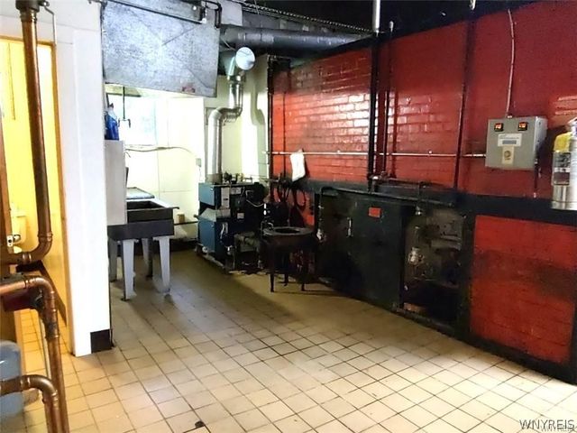 543 South Park Avenue, Buffalo, NY 14204