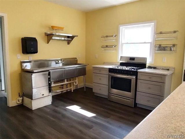 543 South Park Avenue, Buffalo, NY 14204