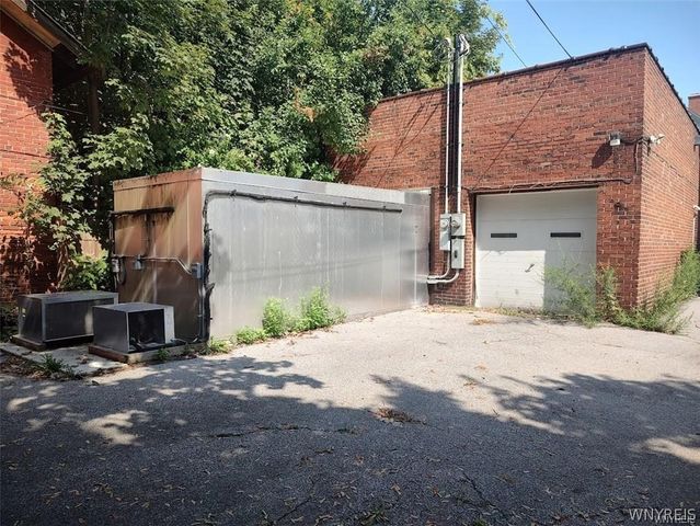 543 South Park Avenue, Buffalo, NY 14204