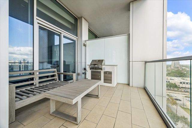 2727 Kirby Drive 12C, Houston, TX 77098