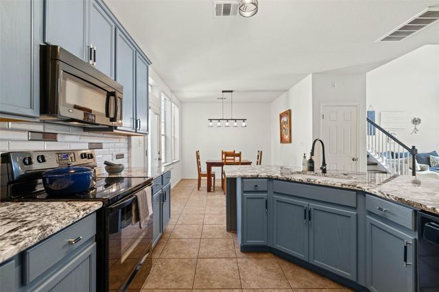 20980 Waterside DR 40, Lago Vista, TX 78645