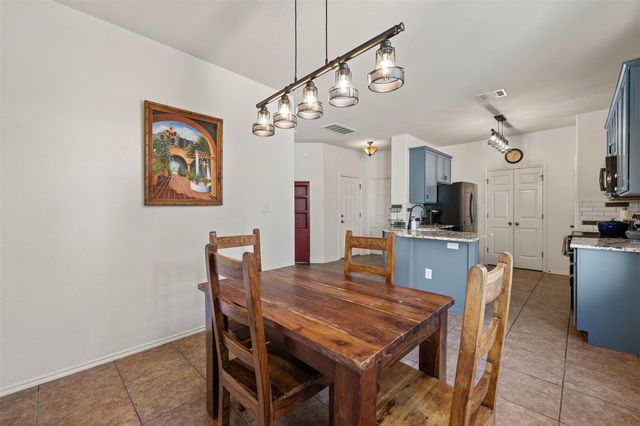 20980 Waterside DR 40, Lago Vista, TX 78645