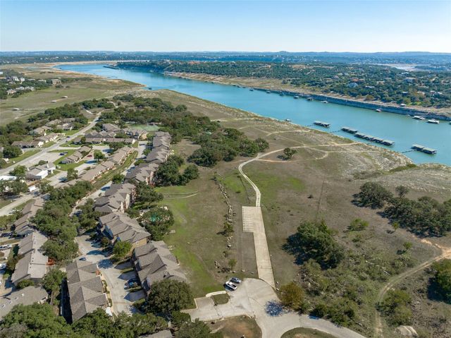 20980 Waterside DR 40, Lago Vista, TX 78645
