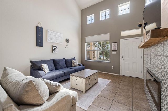 20980 Waterside DR 40, Lago Vista, TX 78645