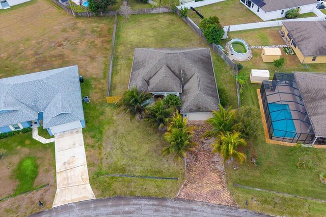 562 SW Souris Avenue, Port St. Lucie, FL 34953