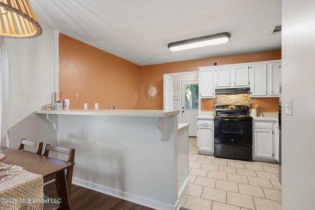 412 Pelican Way, Brandon, MS 39047