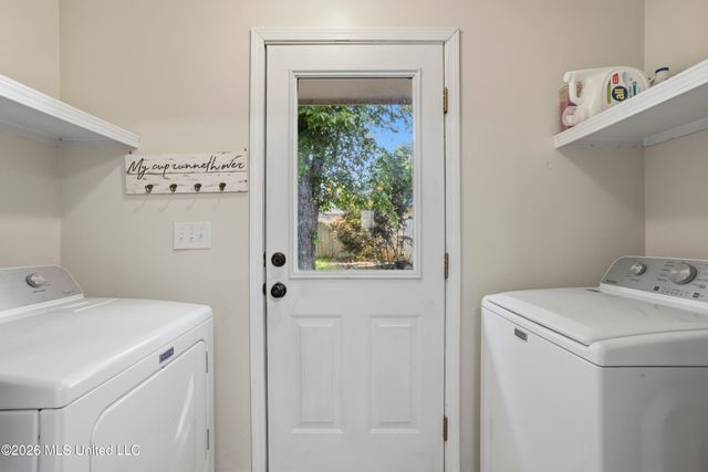 412 Pelican Way, Brandon, MS 39047