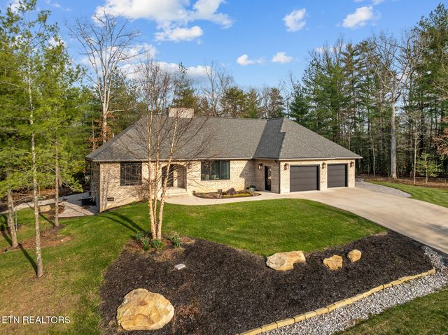 194 Forest View Drive, Crossville, TN 38558