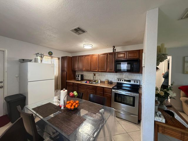 729 Cherry Road, West Palm Beach, FL 33409