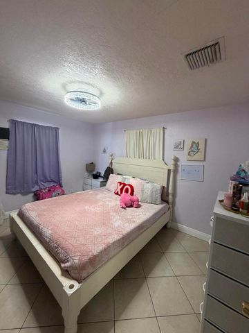 729 Cherry Road, West Palm Beach, FL 33409