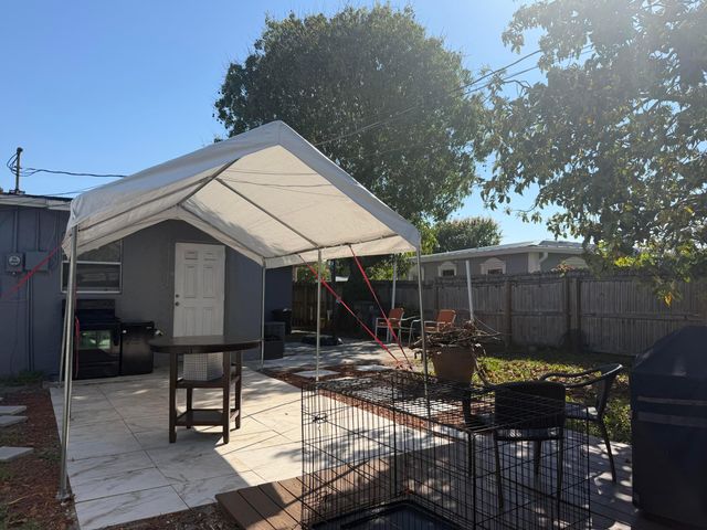 729 Cherry Road, West Palm Beach, FL 33409