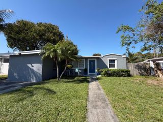729 Cherry Road, West Palm Beach, FL 33409