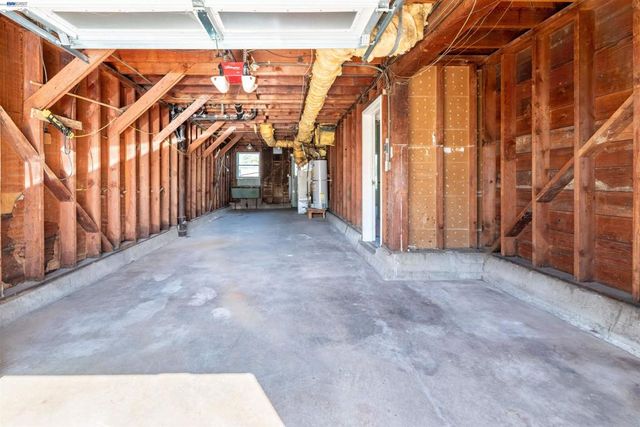 3218 Wawona St, San Francisco, CA 94116