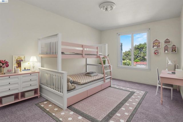 3218 Wawona St, San Francisco, CA 94116