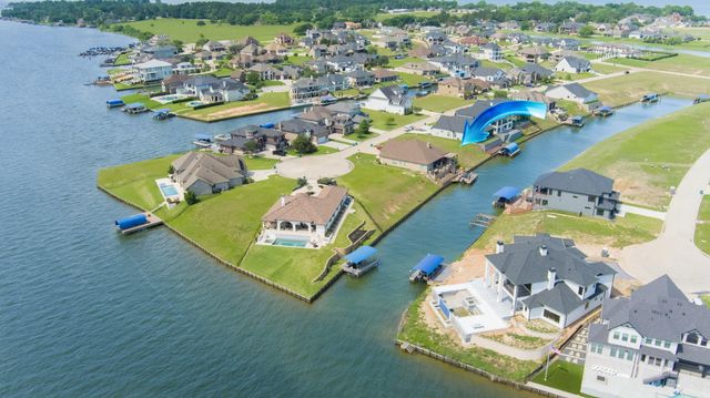 12546 St Louis Court, Willis, TX 77318