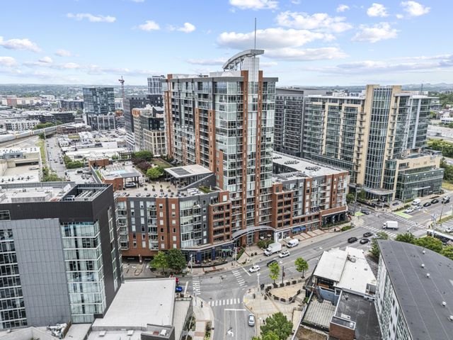 600 12th Ave S Apt 815, Nashville, TN 37203